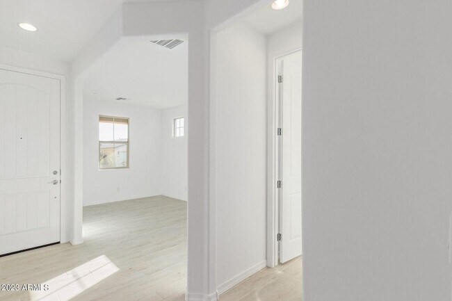 32362 N 122nd Dr Peoria, AZ 85383 photo 2