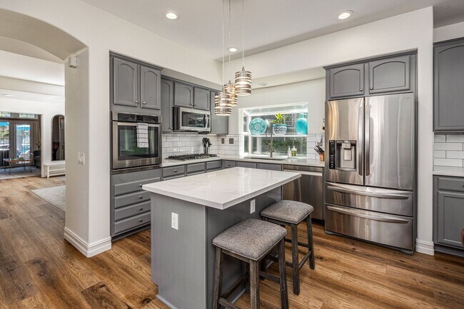 499 N Cleveland St Oceanside, CA 92054 photo 4