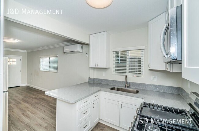 3125 L St San Diego, CA 92102 photo 5