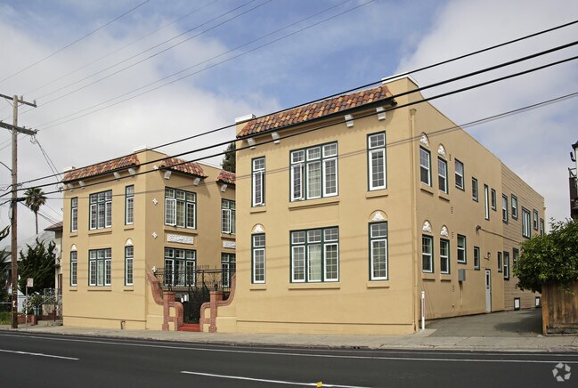 1sealc photo 2