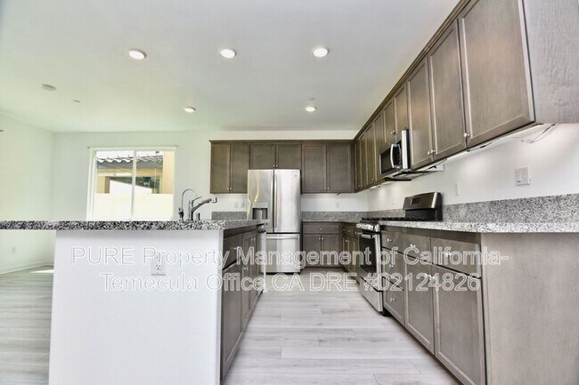 34704 Candlestick Cir Murrieta, CA 92563 photo 4
