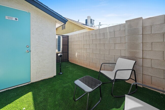 1242 E Pierce St Phoenix, AZ 85006 photo 5