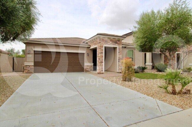 6474 S Claiborne Ave Gilbert, AZ 85298 photo 2