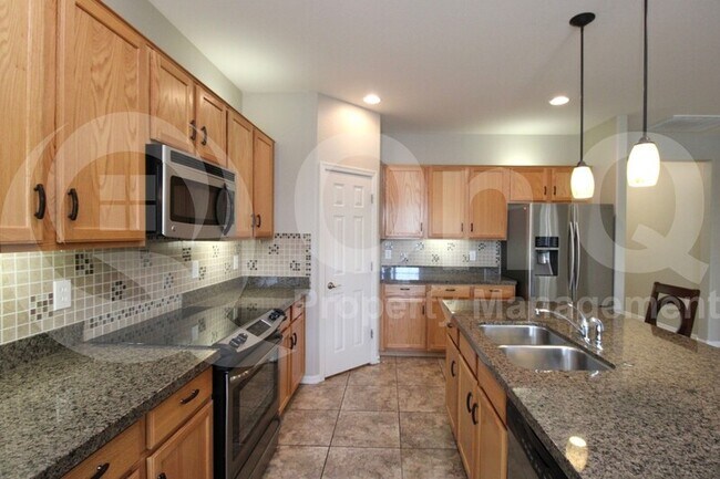 6474 S Claiborne Ave Gilbert, AZ 85298 photo 4