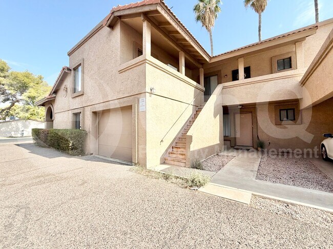 912 N Revere Mesa, AZ 85201 photo 2