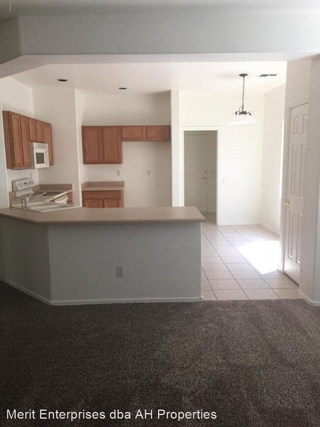9146 E Boise St Mesa, AZ 85207 photo 2