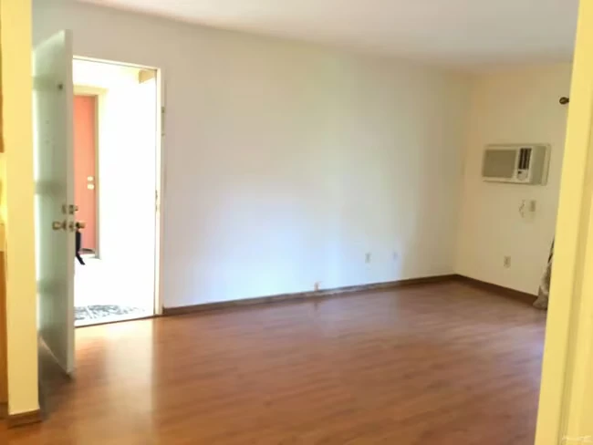 10284 Black Mountain Rd San Diego, CA 92126 photo 2