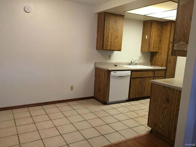 10284 Black Mountain Rd San Diego, CA 92126 photo 5