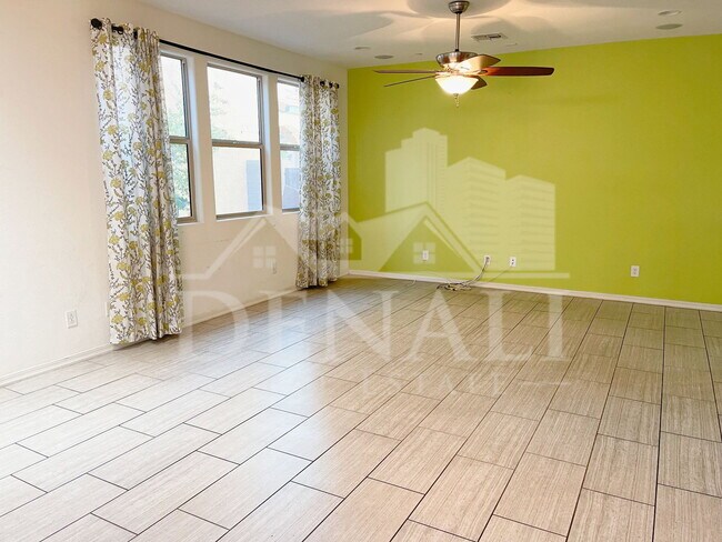 4737 E Betty Elyse Ln Phoenix, AZ 85032 photo 5