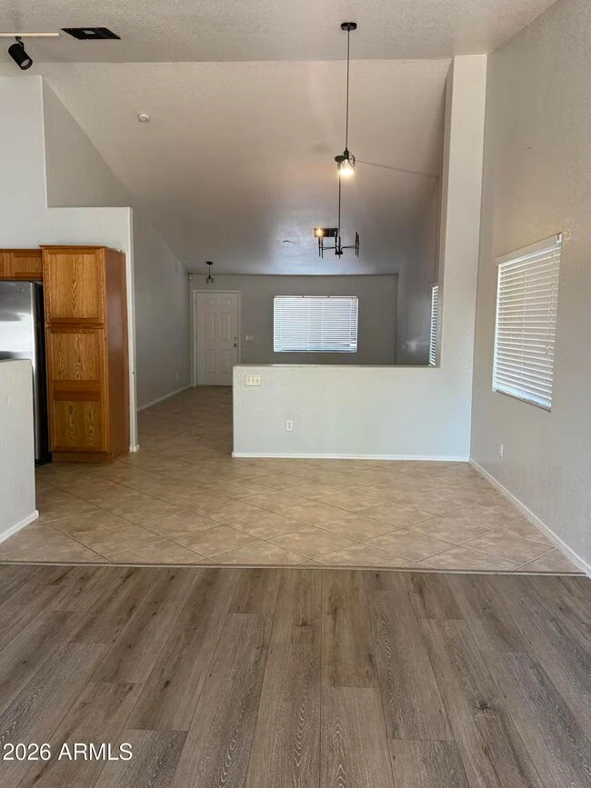 10453 W Granada Rd photo 3