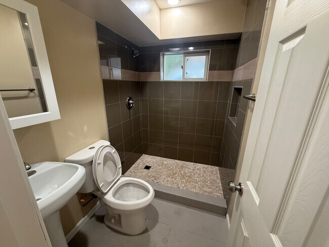 6171 Montezuma Rd San Diego, CA 92115 photo 4