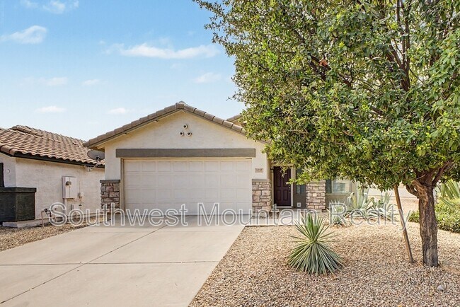1237 W Fruit Tree Ln photo 2