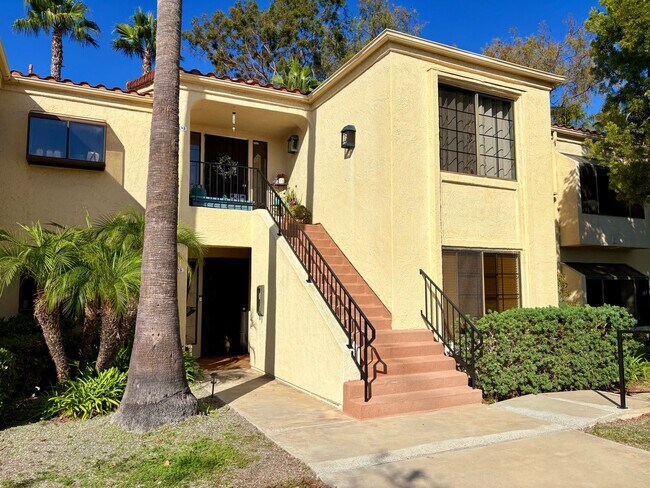 7303 Calle De Fuentes Carlsbad, CA 92009