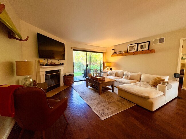 7303 Calle De Fuentes Carlsbad, CA 92009 photo 4