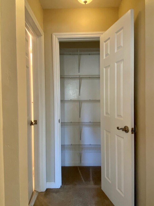 460 S 4th St San Jose, CA 95112 photo 5