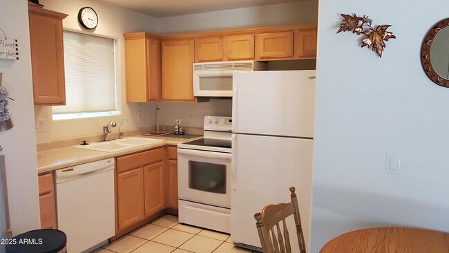 6343 E Ellis St Mesa, AZ 85205 photo 5