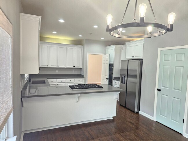 795 Avante Pl Morgan Hill, CA 95037 photo 4
