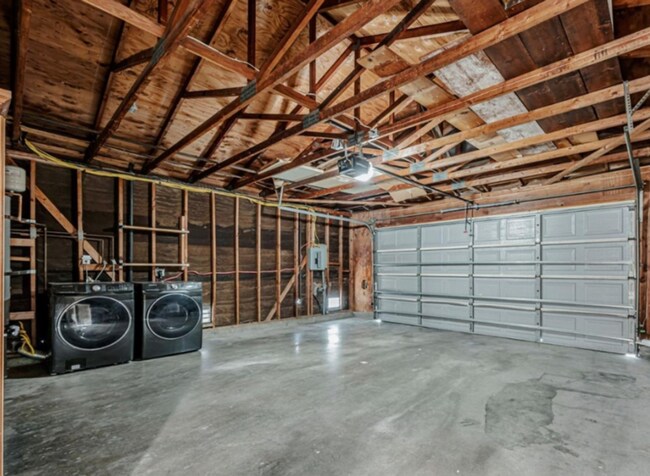 6046 Reo Pl San Diego, CA 92139 photo 5