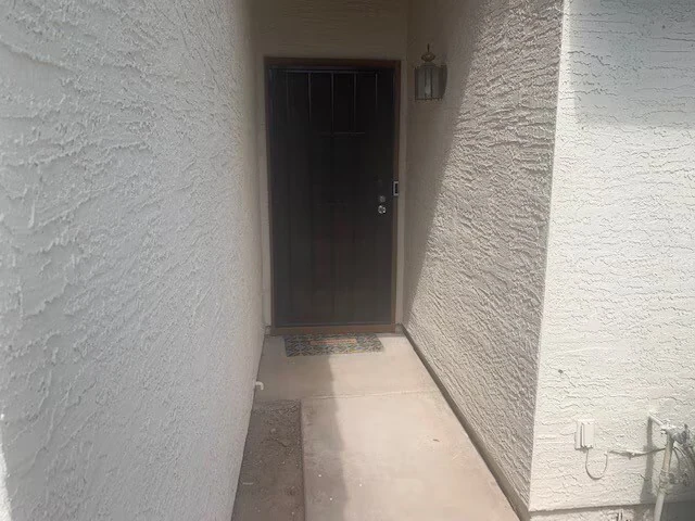 9064 N 68th Ln Peoria, AZ 85345 photo 2