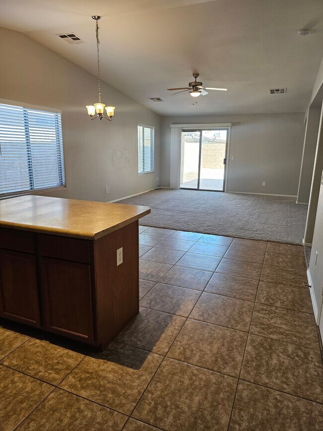 45360 W Woody Rd Maricopa, AZ 85139 photo 5