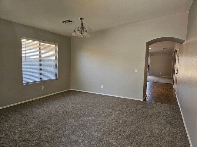 45360 W Woody Rd Maricopa, AZ 85139 photo 2