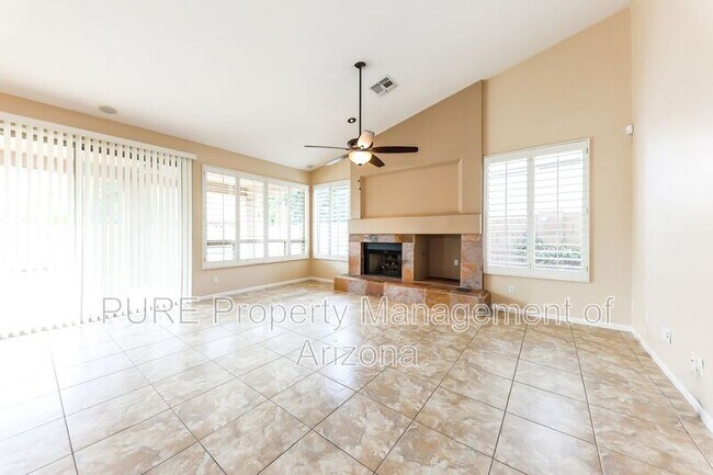 6427 E Marilyn Rd Scottsdale, AZ 85254 photo 2