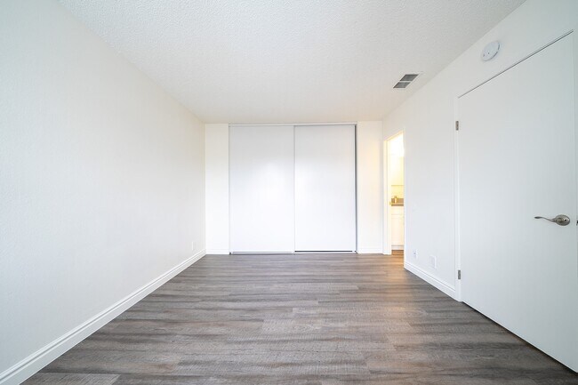 1466 Bonair Rd Vista, CA 92084 photo 3