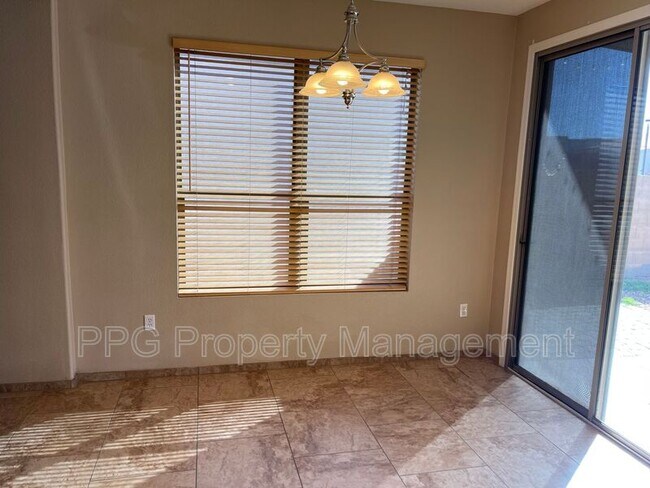 17065 W Marconi Ave Surprise, AZ 85388 photo 3