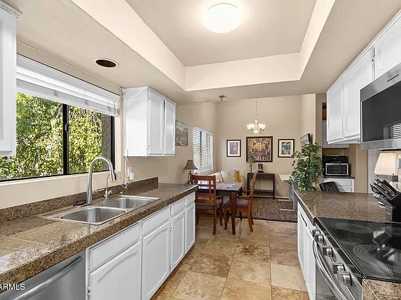 3031 N Civic Center Plaza Scottsdale, AZ 85251
