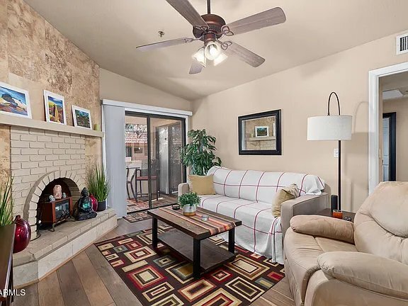 3031 N Civic Center Plaza Scottsdale, AZ 85251 photo 5