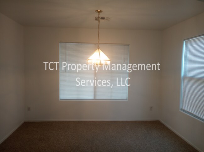 2602 S 112th Dr Avondale, AZ 85323 photo 4