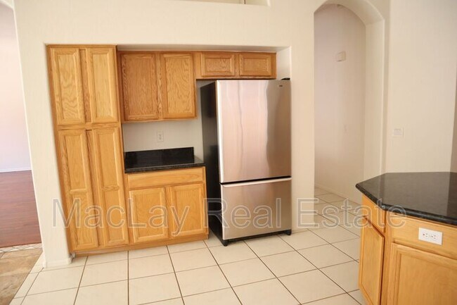 3820 S Barberry Pl Chandler, AZ 85248 photo 5