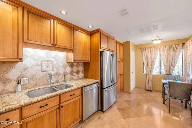 15151 N Frank Lloyd Wright Blvd Scottsdale, AZ 85260 photo 4