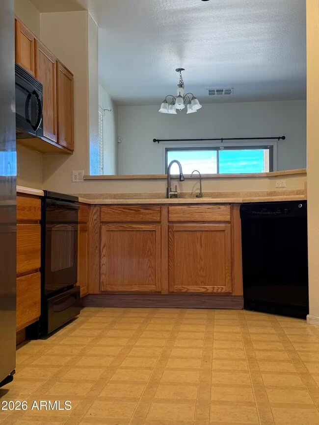 44064 W Palo Cedro Rd Maricopa, AZ 85138 photo 3