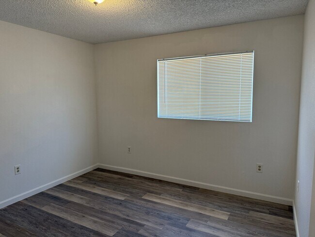 860 E Brown Rd Mesa, AZ 85203 photo 4