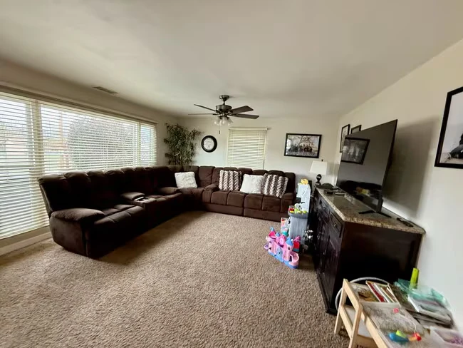 859 W Renette Ave El Cajon, CA 92020 photo 3