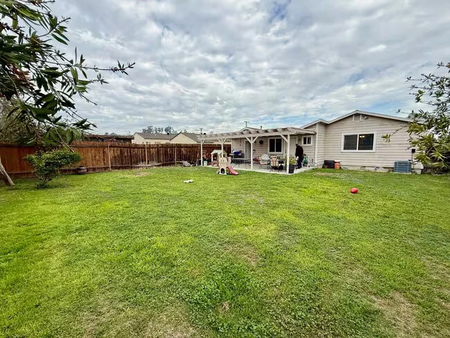 859 W Renette Ave El Cajon, CA 92020 photo 2