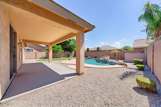 231 W. Roadrunner Dr. Chandler, AZ 85286 photo 3