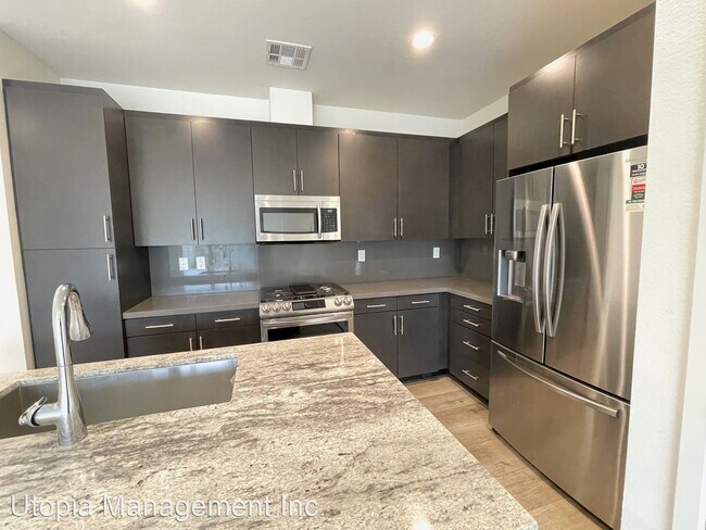 3147 Telaga Rd Carlsbad, CA 92010 photo 5