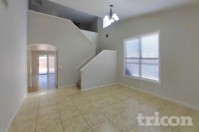 12917 W Windsor Ave Avondale, AZ 85392 photo 2