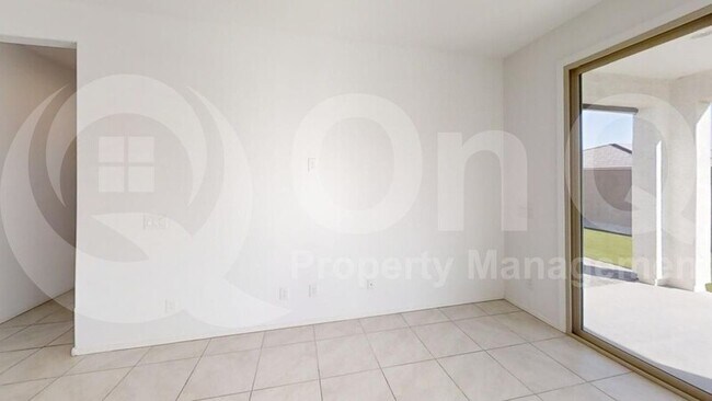 24219 W Gibson Ln Buckeye, AZ 85326 photo 5