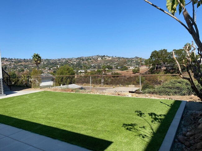 5245 E Falls View Dr San Diego, CA 92115 photo 5
