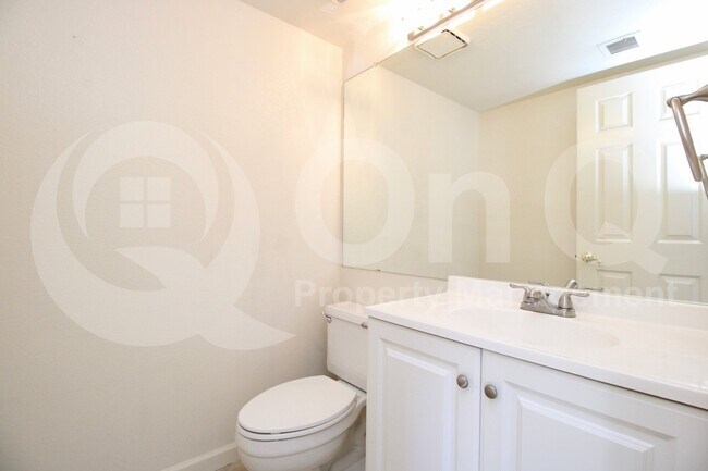 3516 E Windsong Dr Phoenix, AZ 85048 photo 5