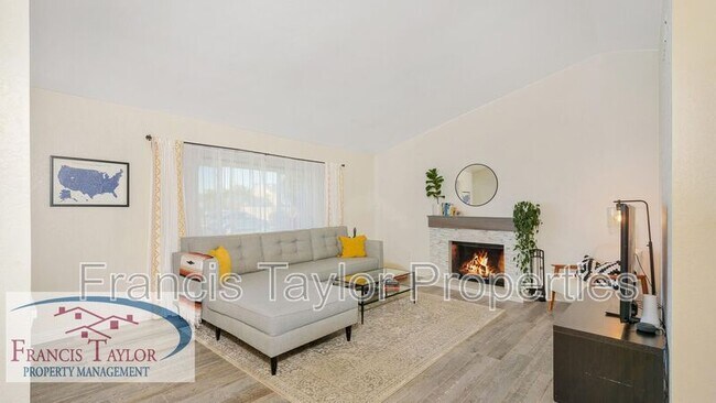 5288 Leon St Oceanside, CA 92057 photo 3