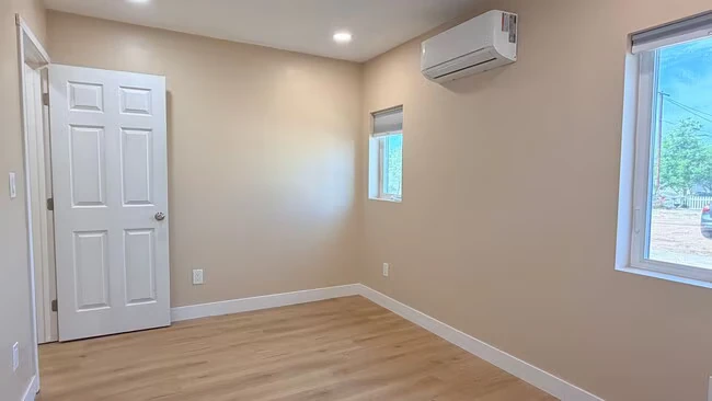 5104 Bocaw Pl San Diego, CA 92115 photo 3