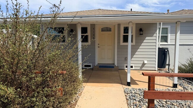 5104 Bocaw Pl San Diego, CA 92115 photo 2