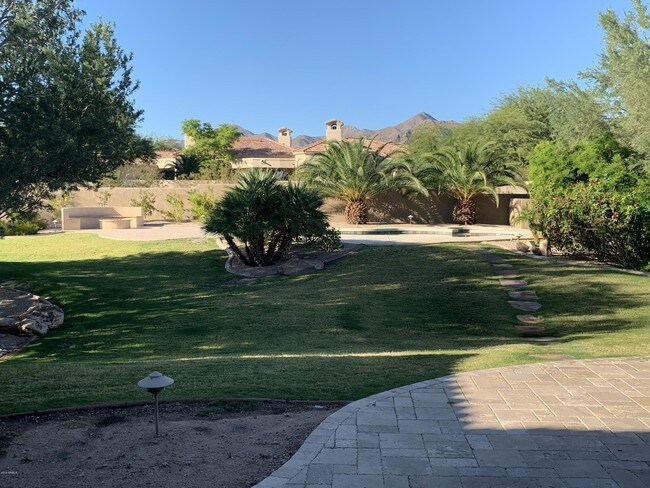 13102 E Turquoise Ave Scottsdale, AZ 85259 photo 2