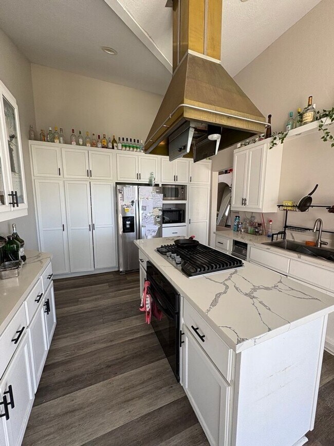 5215-5217 Catoctin Dr San Diego, CA 92115 photo 3