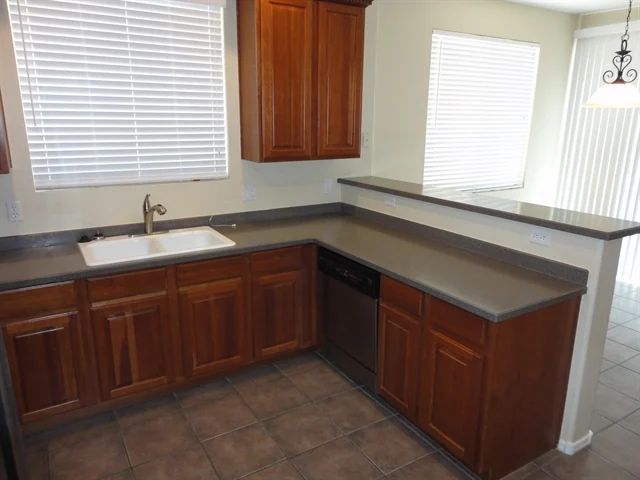 1211 S Mansard Mesa, AZ 85209 photo 3
