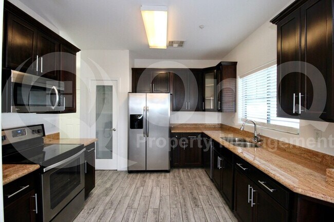 7323 E Belleview St Scottsdale, AZ 85257 photo 3